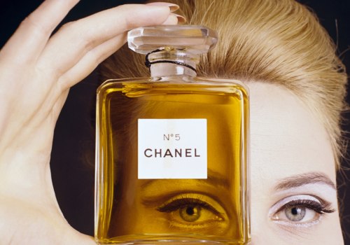 How long does chanel no 5 eau de parfum last?